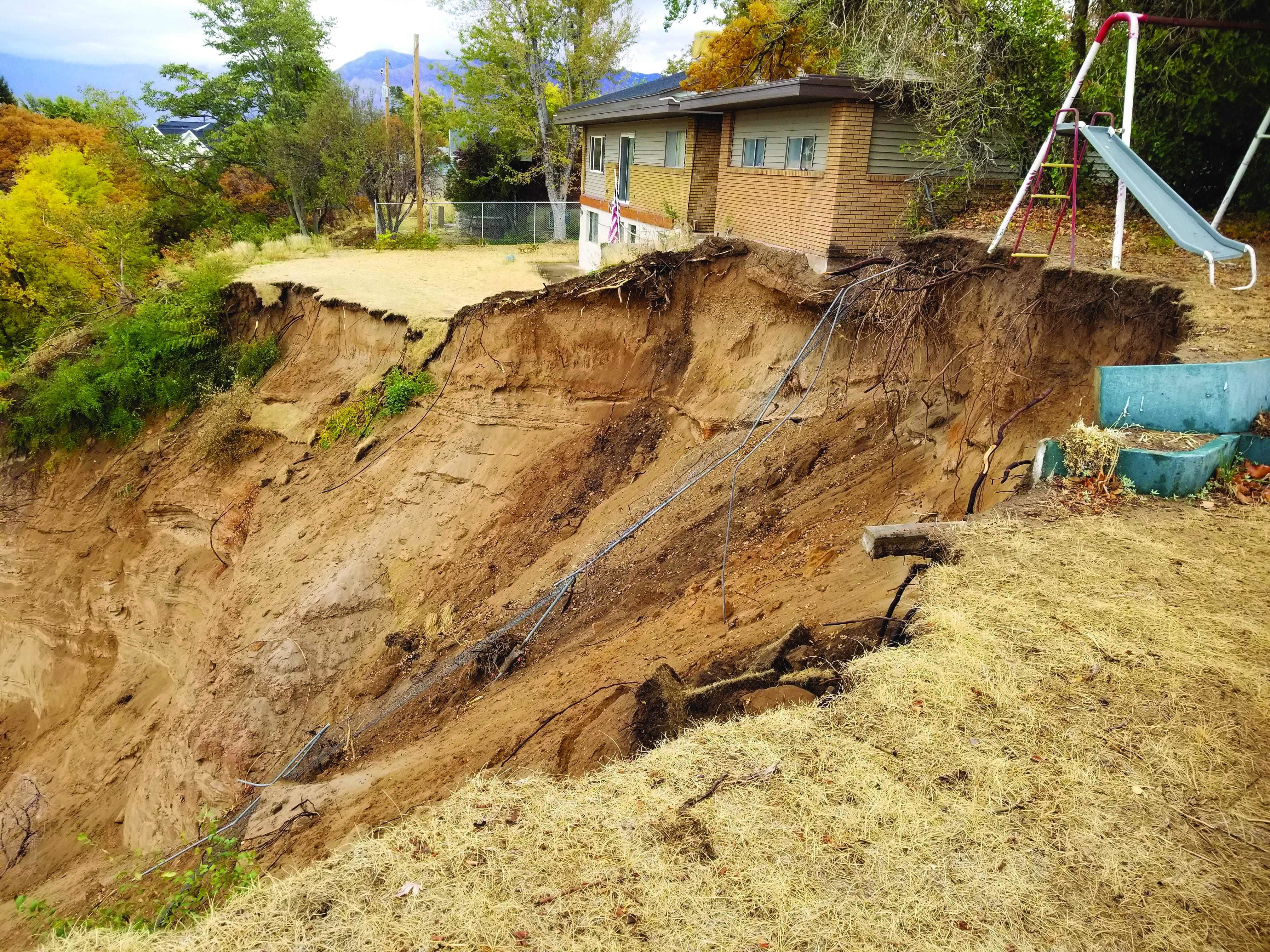 Latest company news about Dust Generated by Landslides: Understanding Its Impact on Air Quality and the Role of Air Purifiers